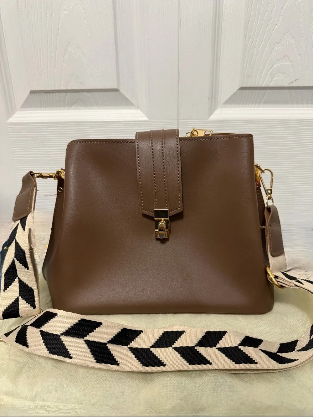 Brown Leatherette Crossbody Bag with Patterned Strap